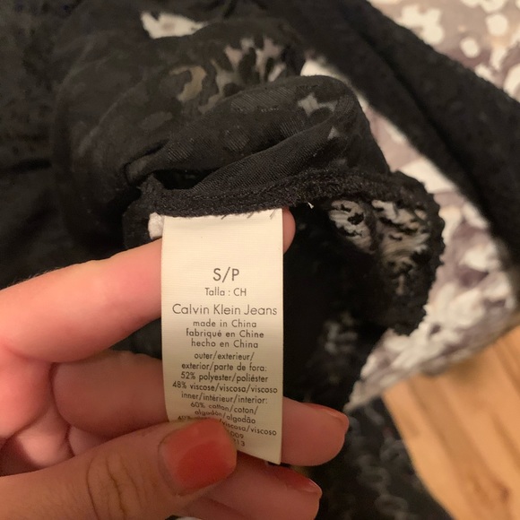 Calvin Klein transparent black long sleeve - Picture 2 of 3